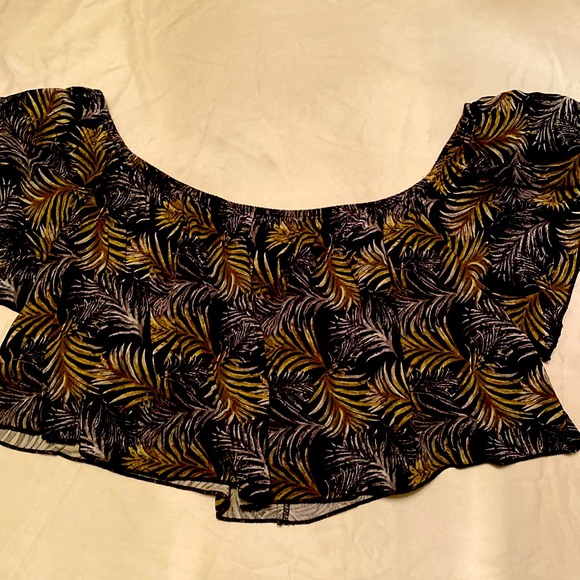 Crop Top by Forever 21. | Size L - Picture 1 of 5